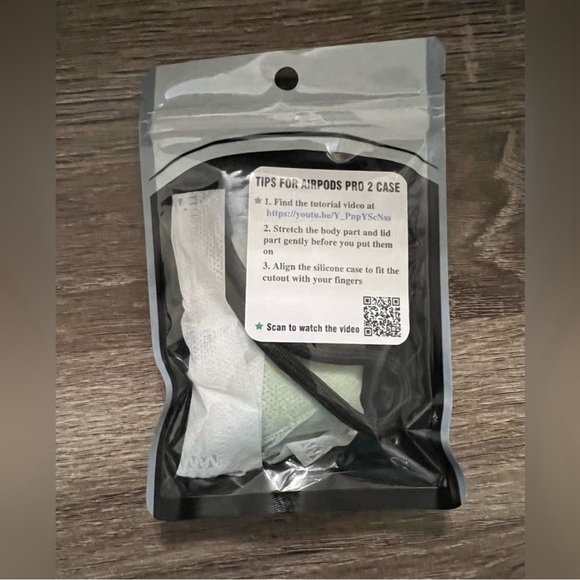 New! Silicone cover for Apple AirPod Pro 2 - Picture 2 of 2